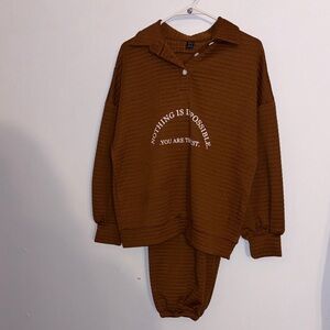 SHEIN Brown Textured Lounge Set